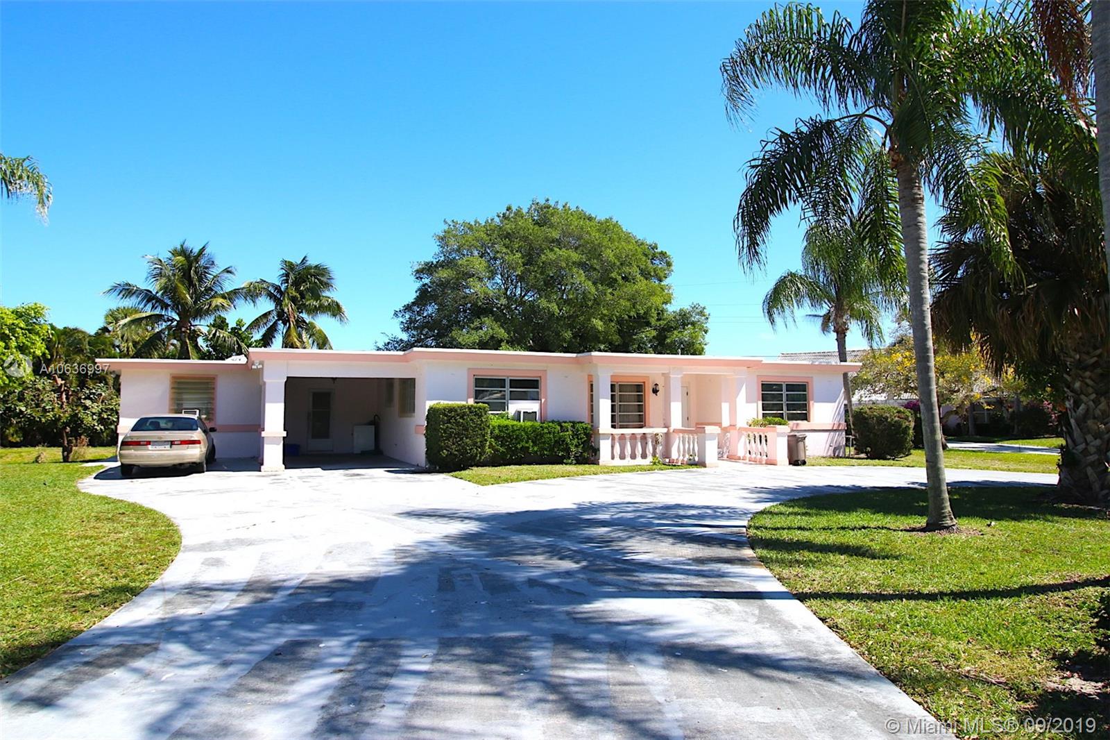 7500 W Lake Dr