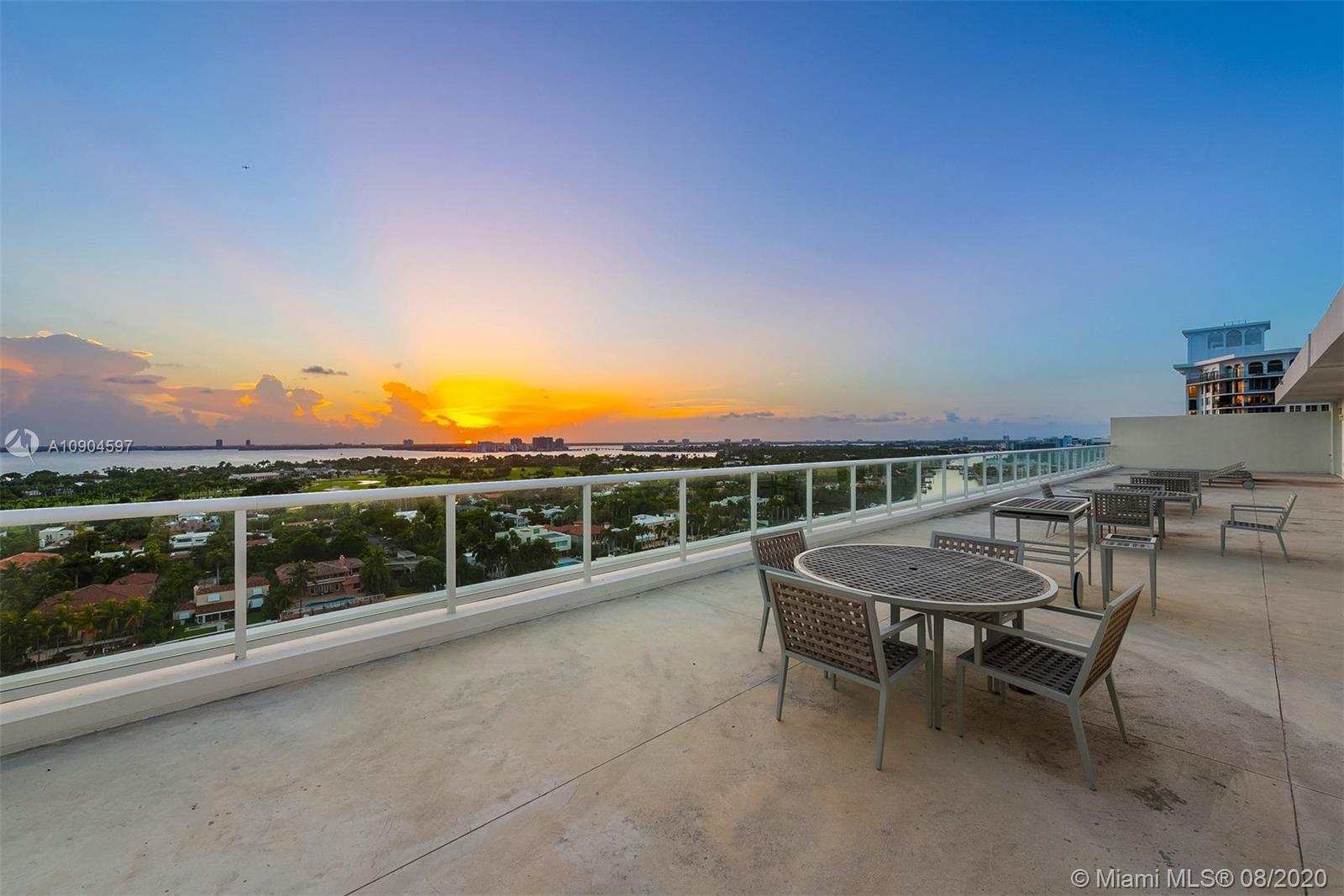 5600 Collins Ave #PH-C/D