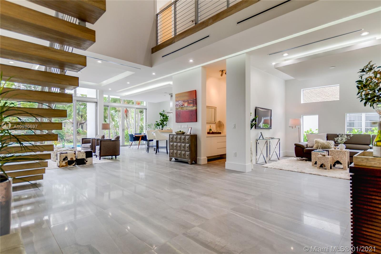 4891 University Dr #4891 Coral Gables, FL 33146