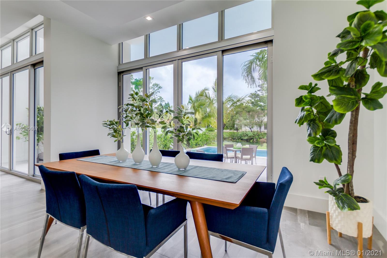 4891 University Dr #4891 Coral Gables, FL 33146