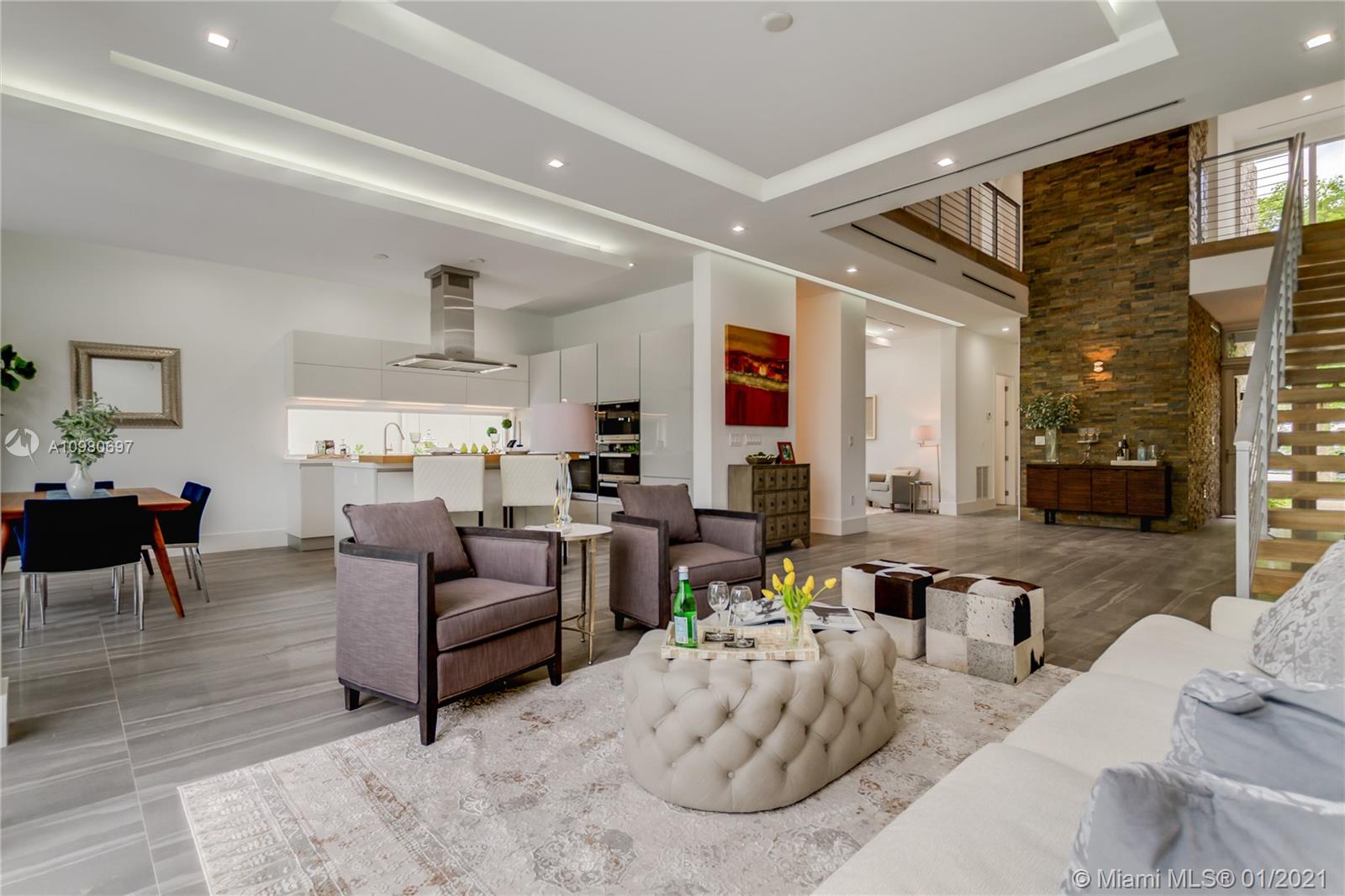 4891 University Dr #4891 Coral Gables, FL 33146