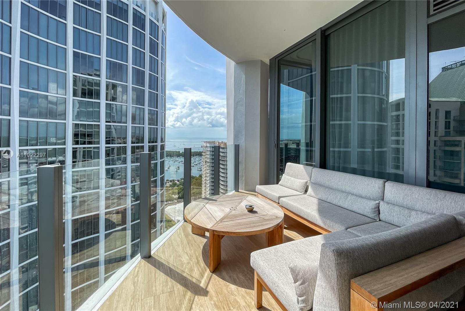 2831 S Bayshore Dr #1904 Miami, FL 33133