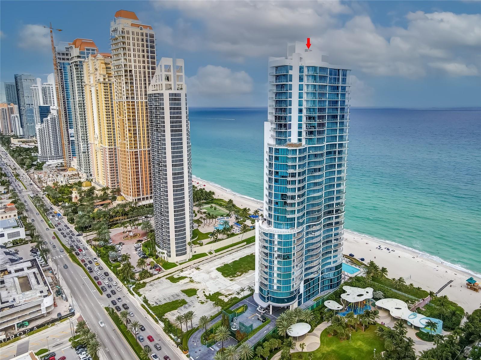 17475 Collins Ave #1004