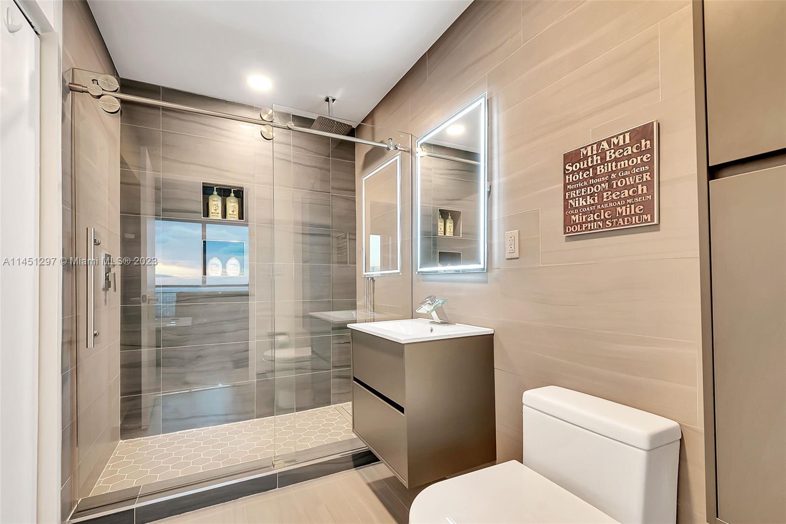 image Infinity at Brickell8