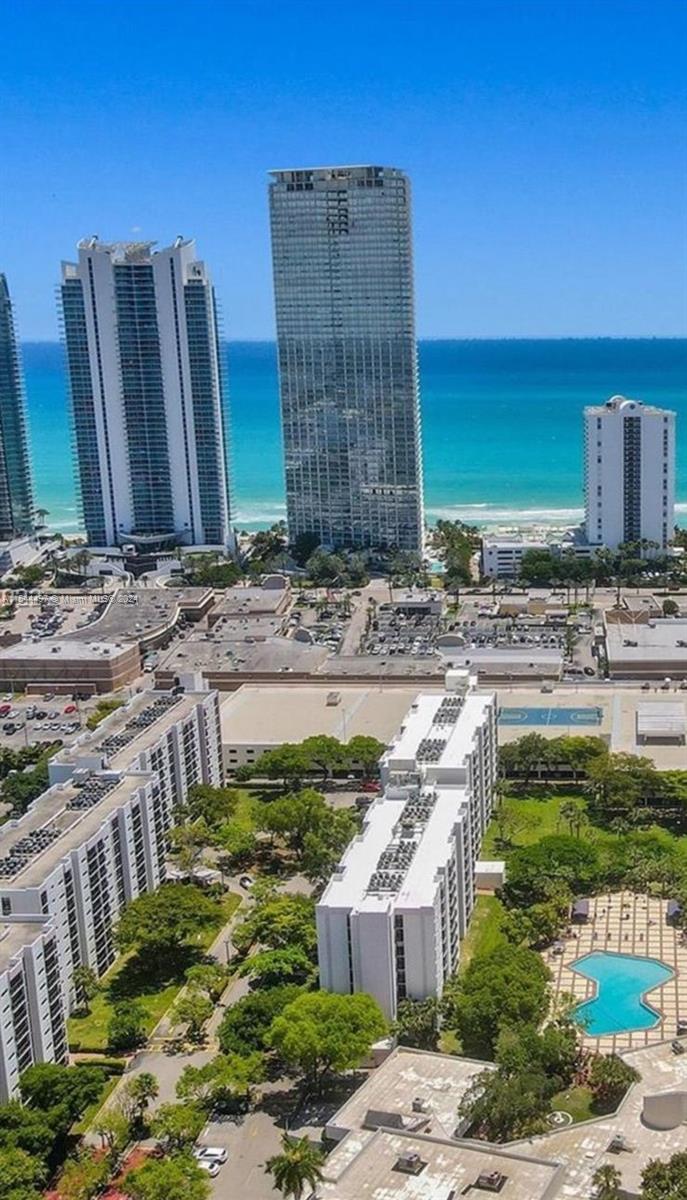 17021 N Bay Rd #318,Sunny Isles Beach, FL 33160