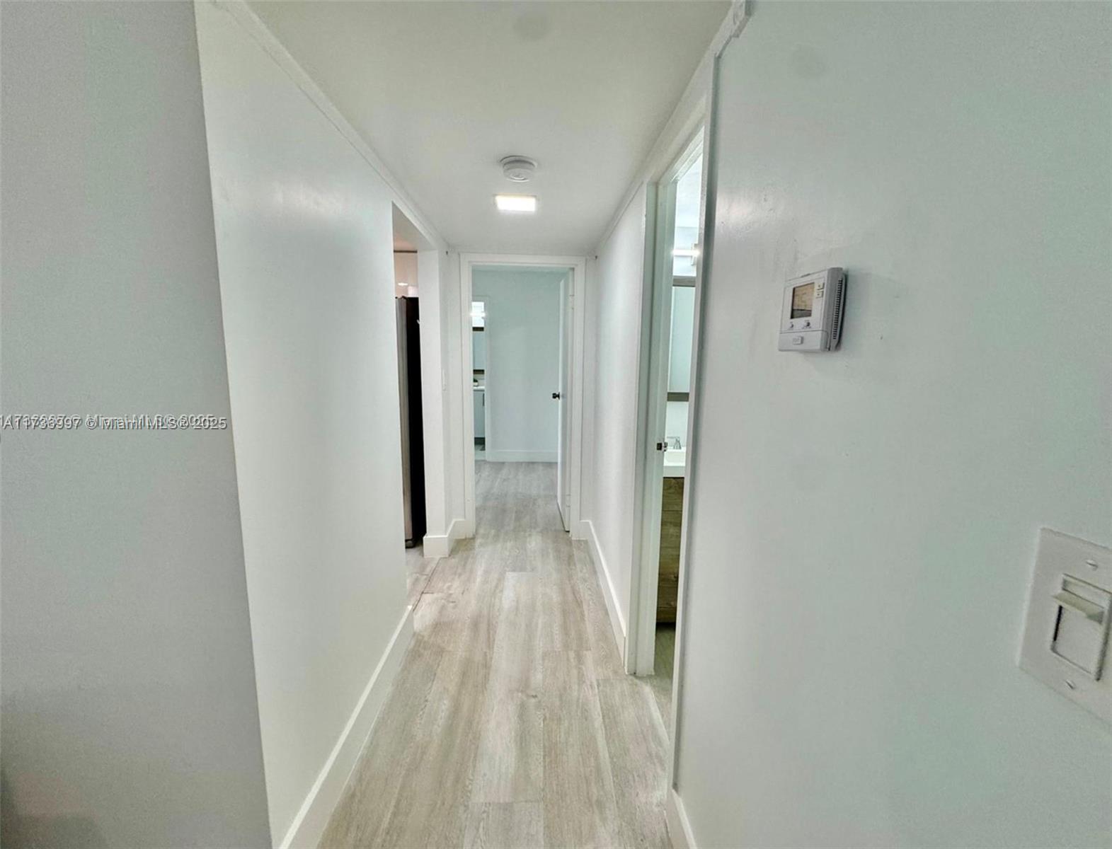 1000 Parkview Dr #202 Hallandale Beach, FL 33009