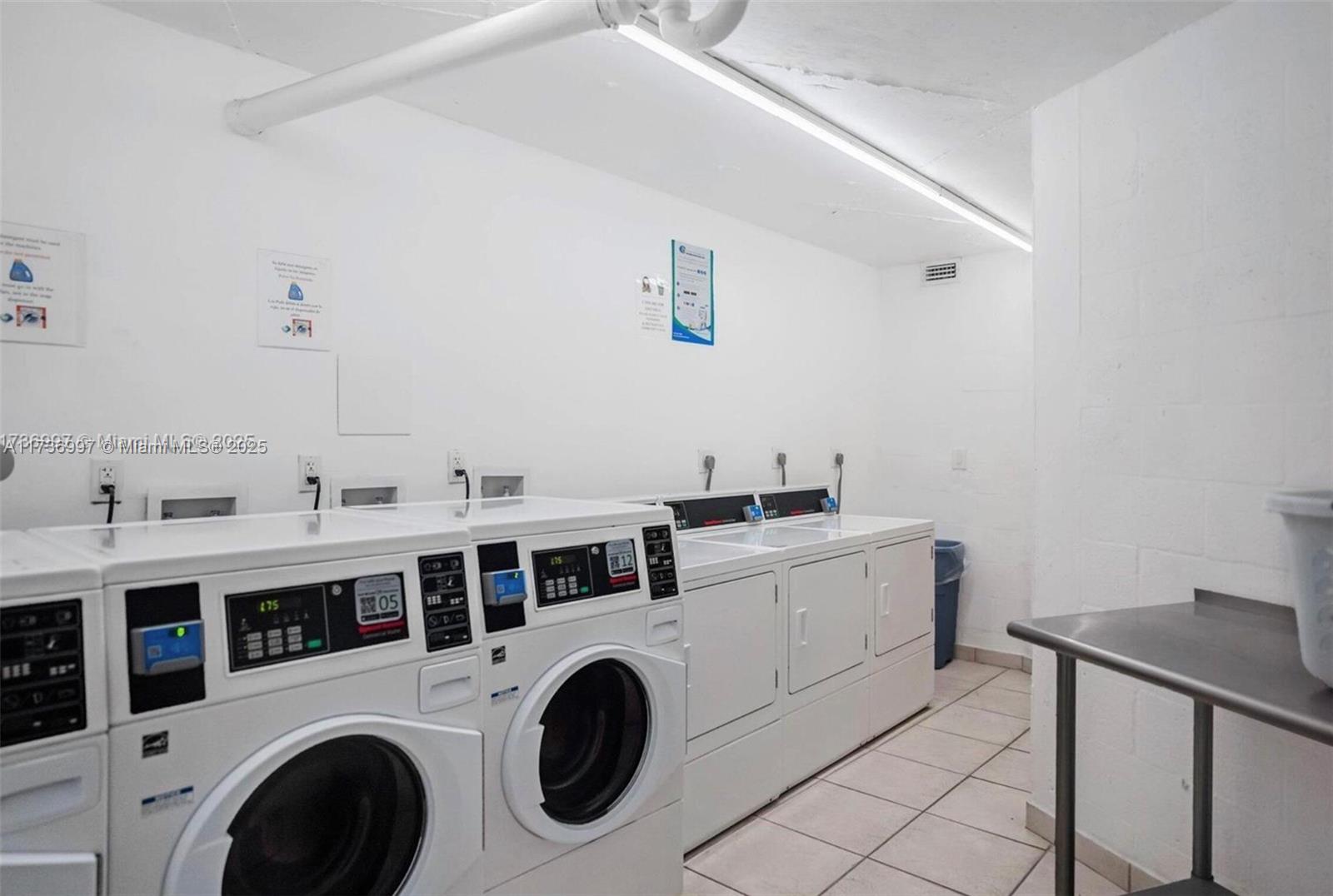 1000 Parkview Dr #202 Hallandale Beach, FL 33009