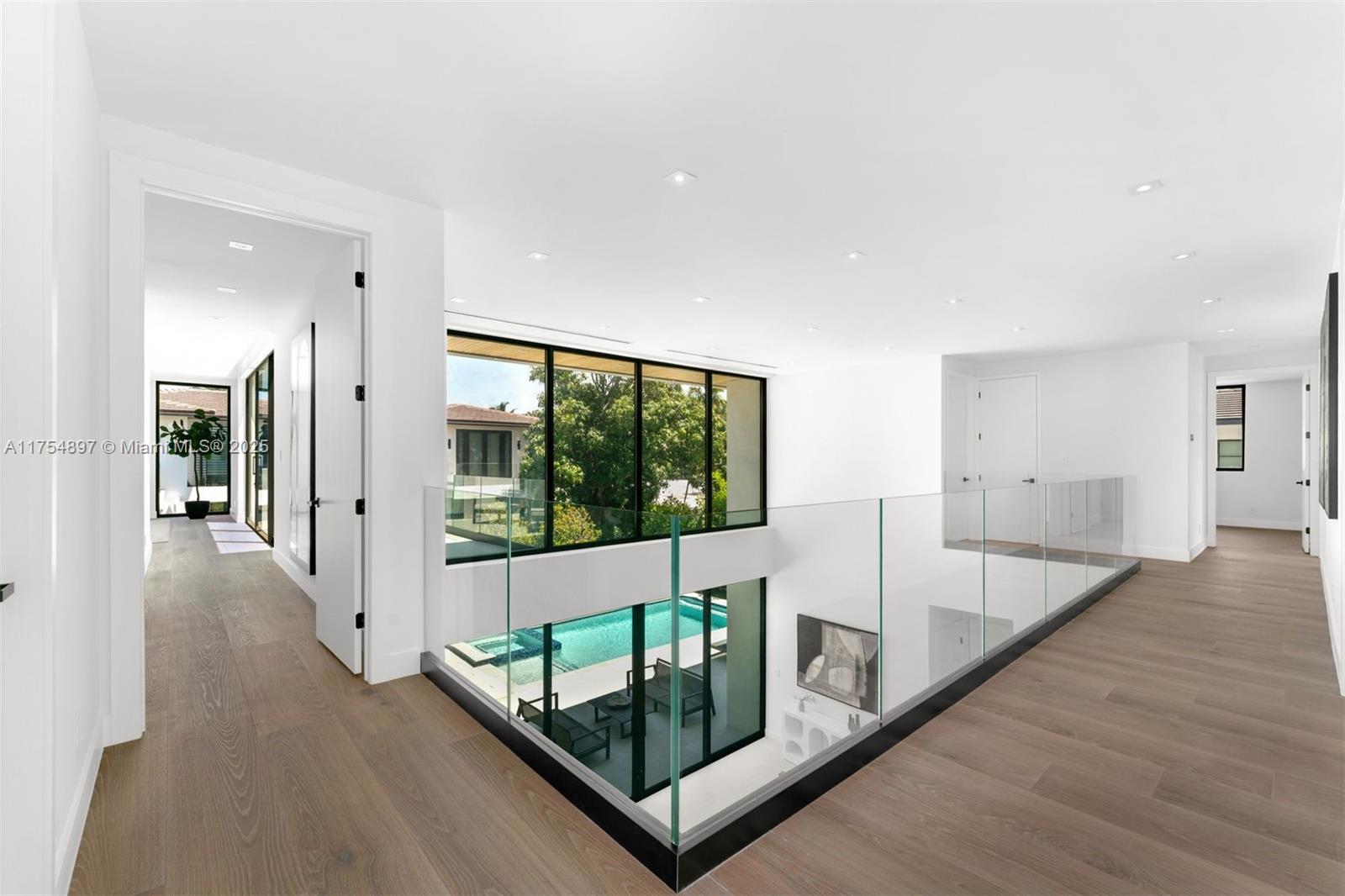 4425 Adams Ave Miami Beach, FL 33140