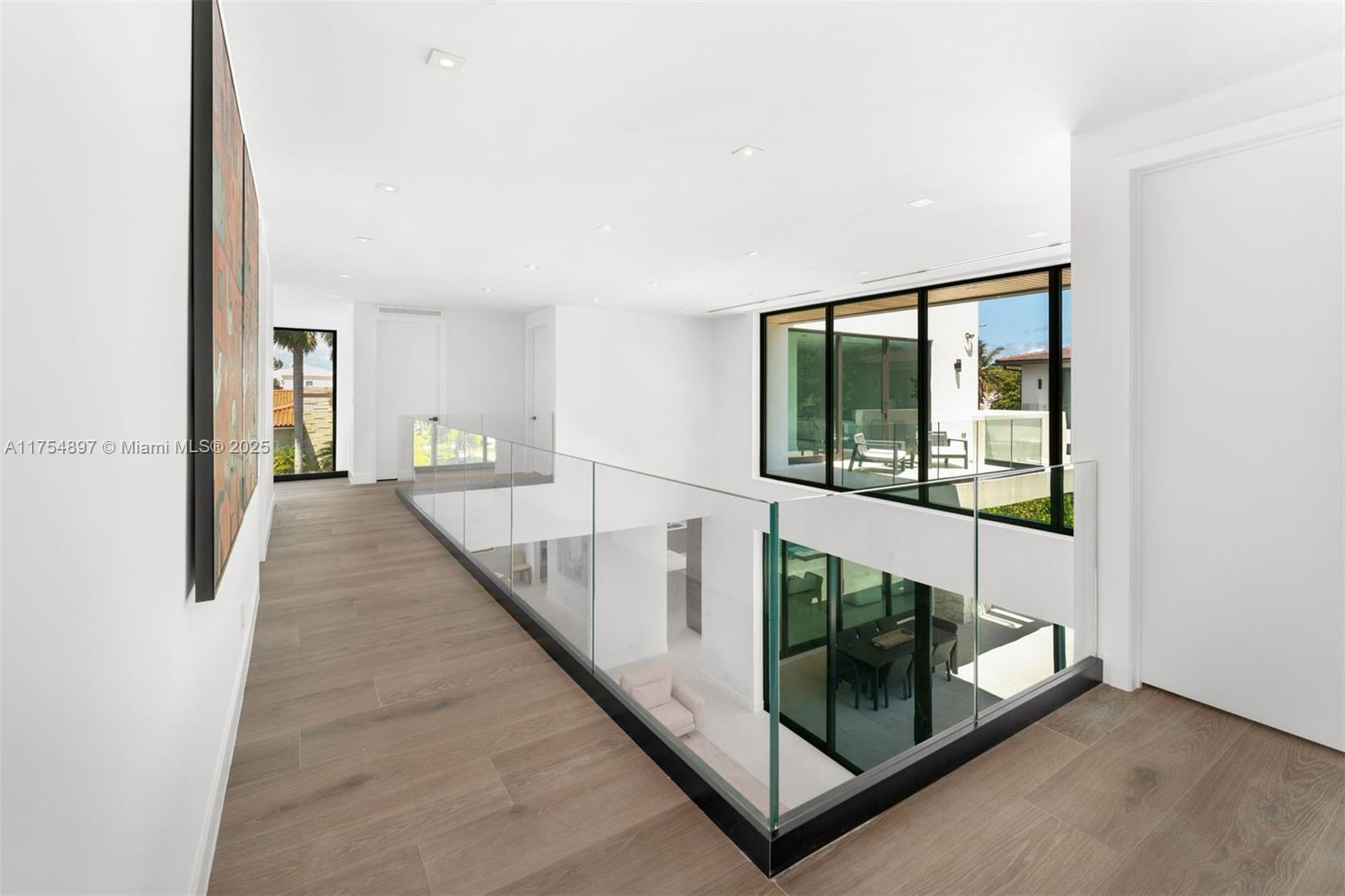 4425 Adams Ave Miami Beach, FL 33140