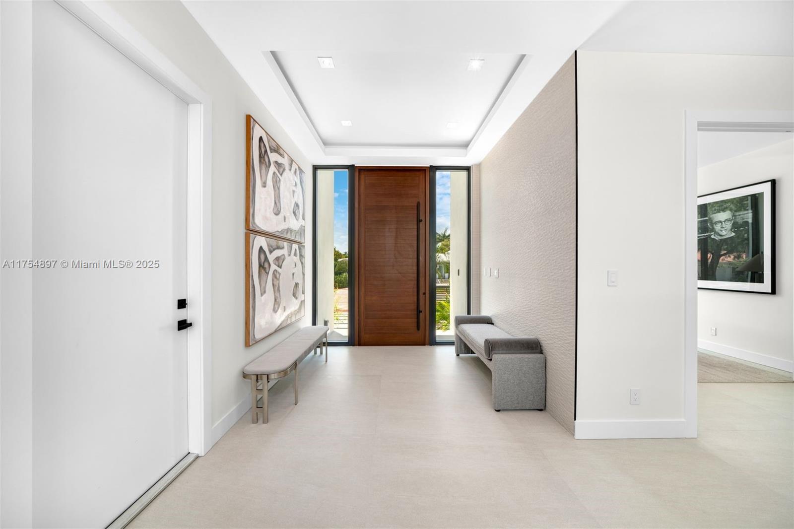 4425 Adams Ave Miami Beach, FL 33140