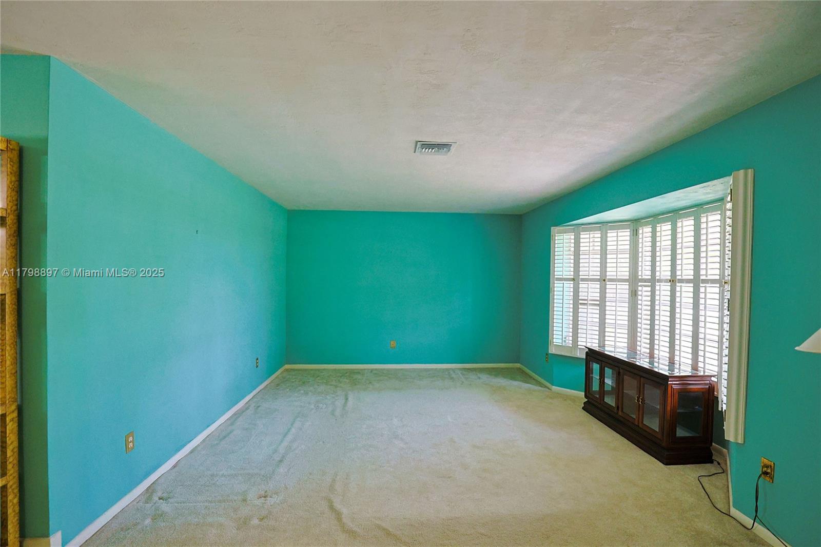 10610 SW 103rd St Miami, FL 33176