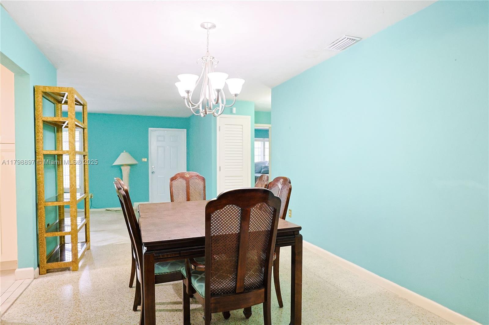 10610 SW 103rd St Miami, FL 33176