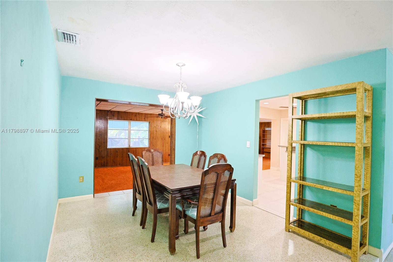 10610 SW 103rd St Miami, FL 33176