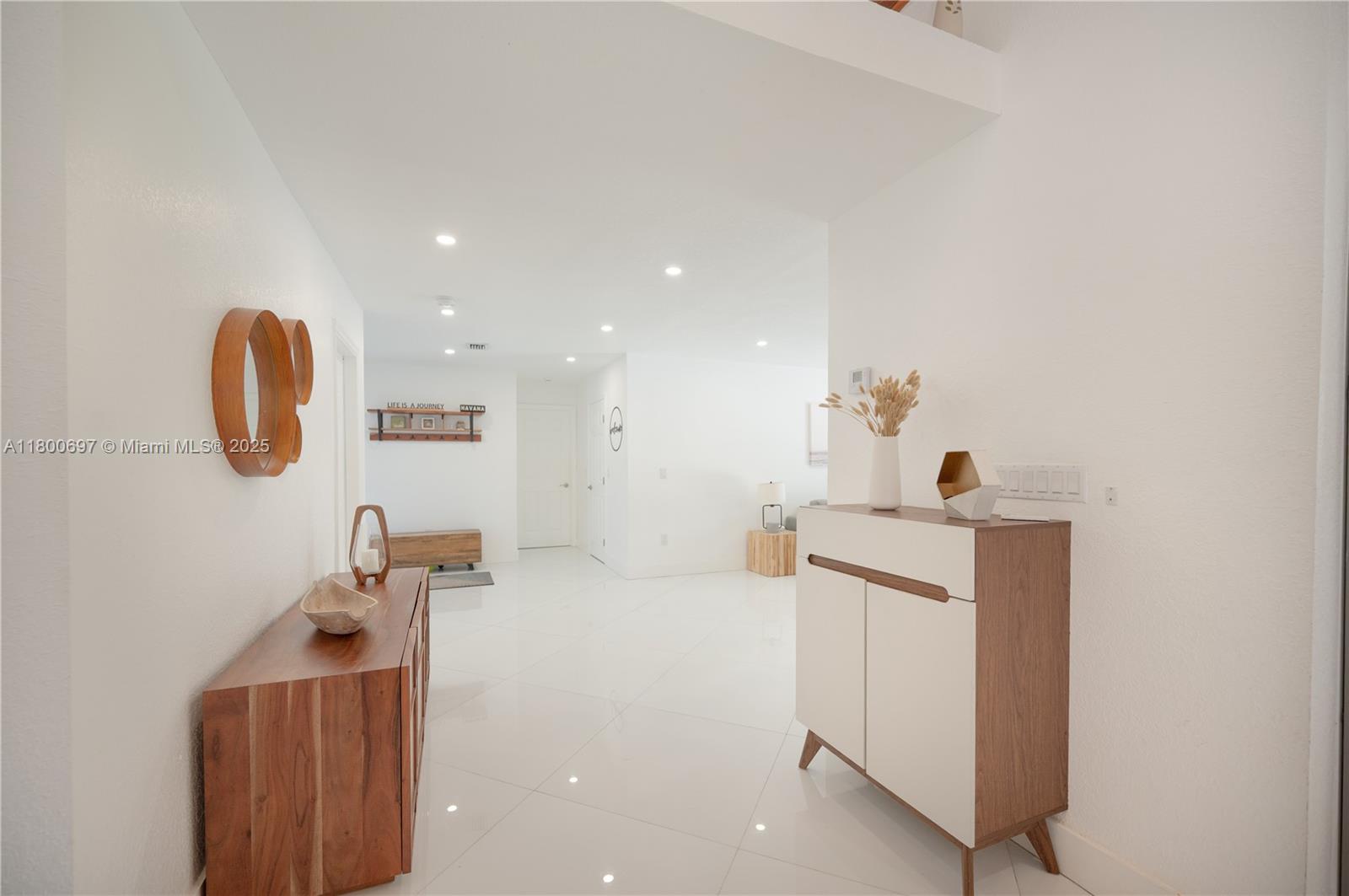 13561 SW 98th Pl,Miami, FL 33176