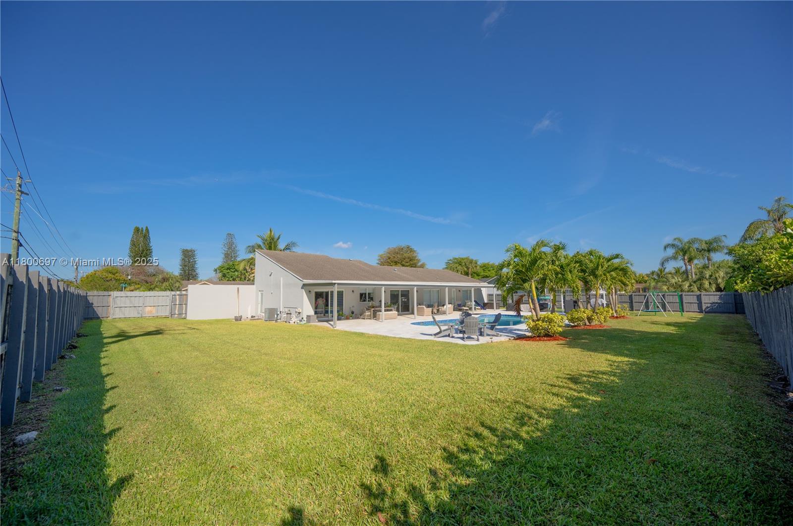 13561 SW 98th Pl,Miami, FL 33176