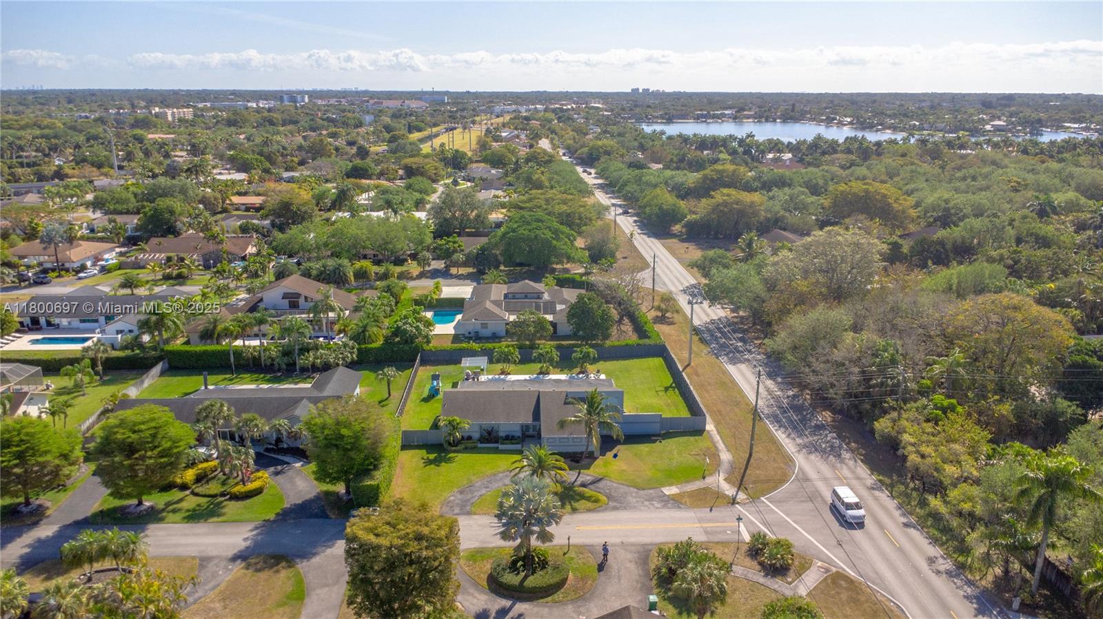 13561 SW 98th Pl,Miami, FL 33176