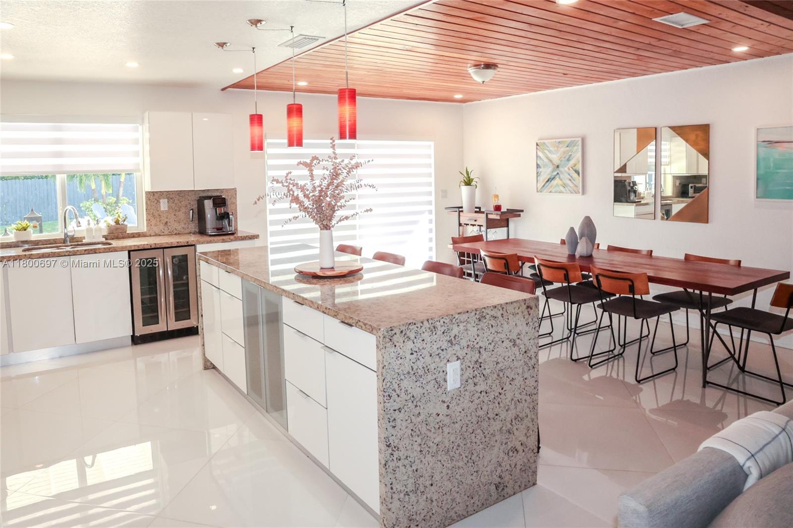 13561 SW 98th Pl,Miami, FL 33176