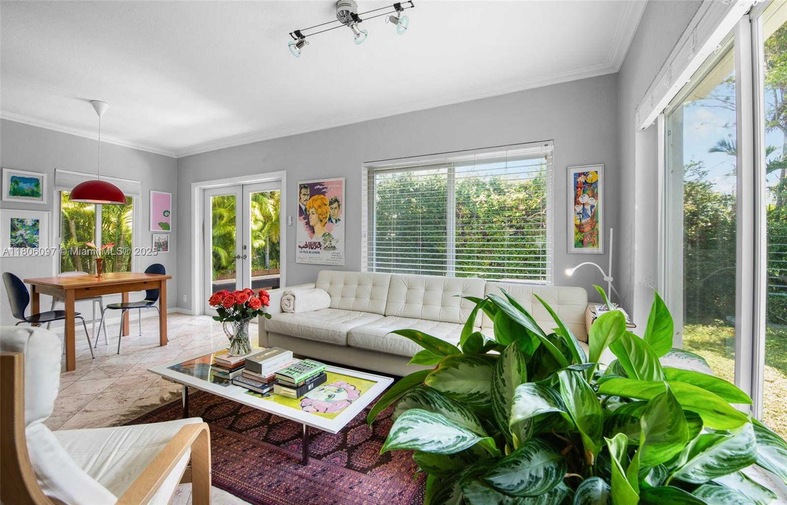 9057 Emerson Ave Surfside, FL 33154