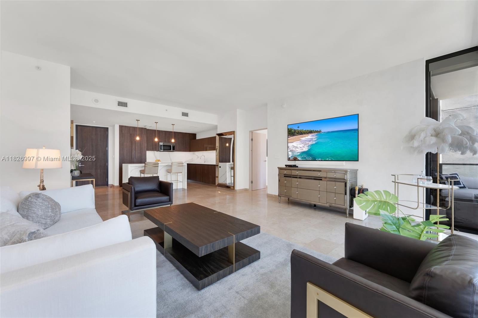 image Rise Condominium11