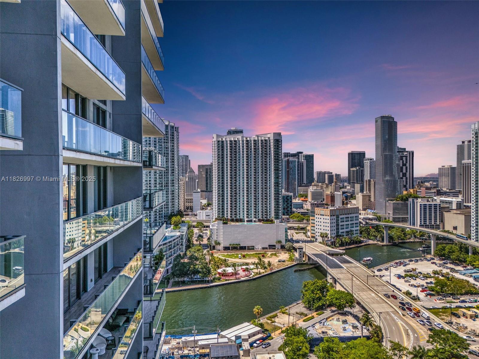 image Rise Condominium15