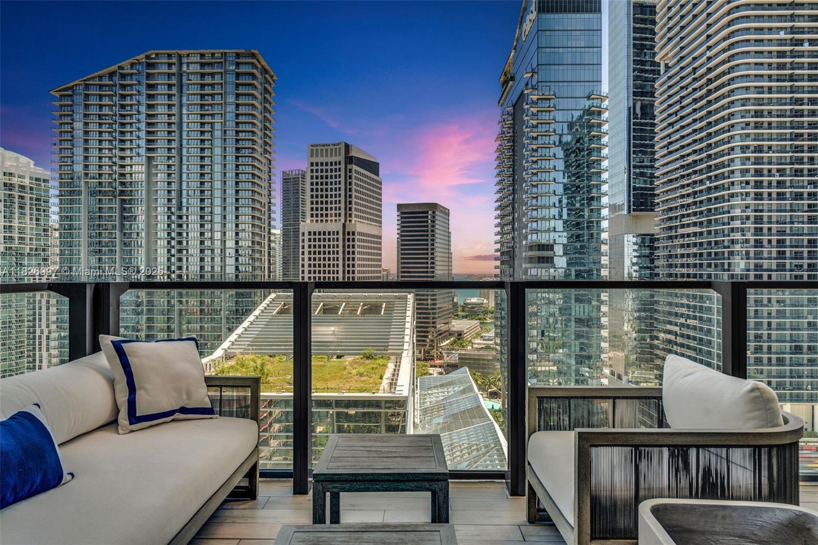 image Rise Condominium1