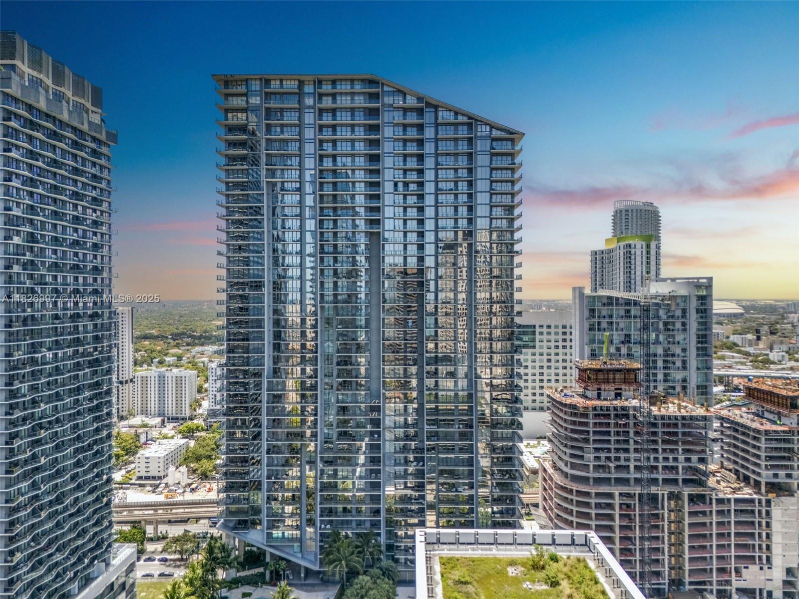 image Rise Condominium19