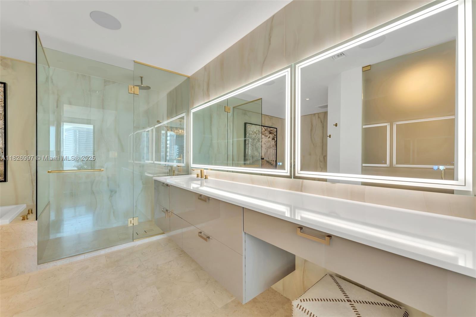 image Rise Condominium23