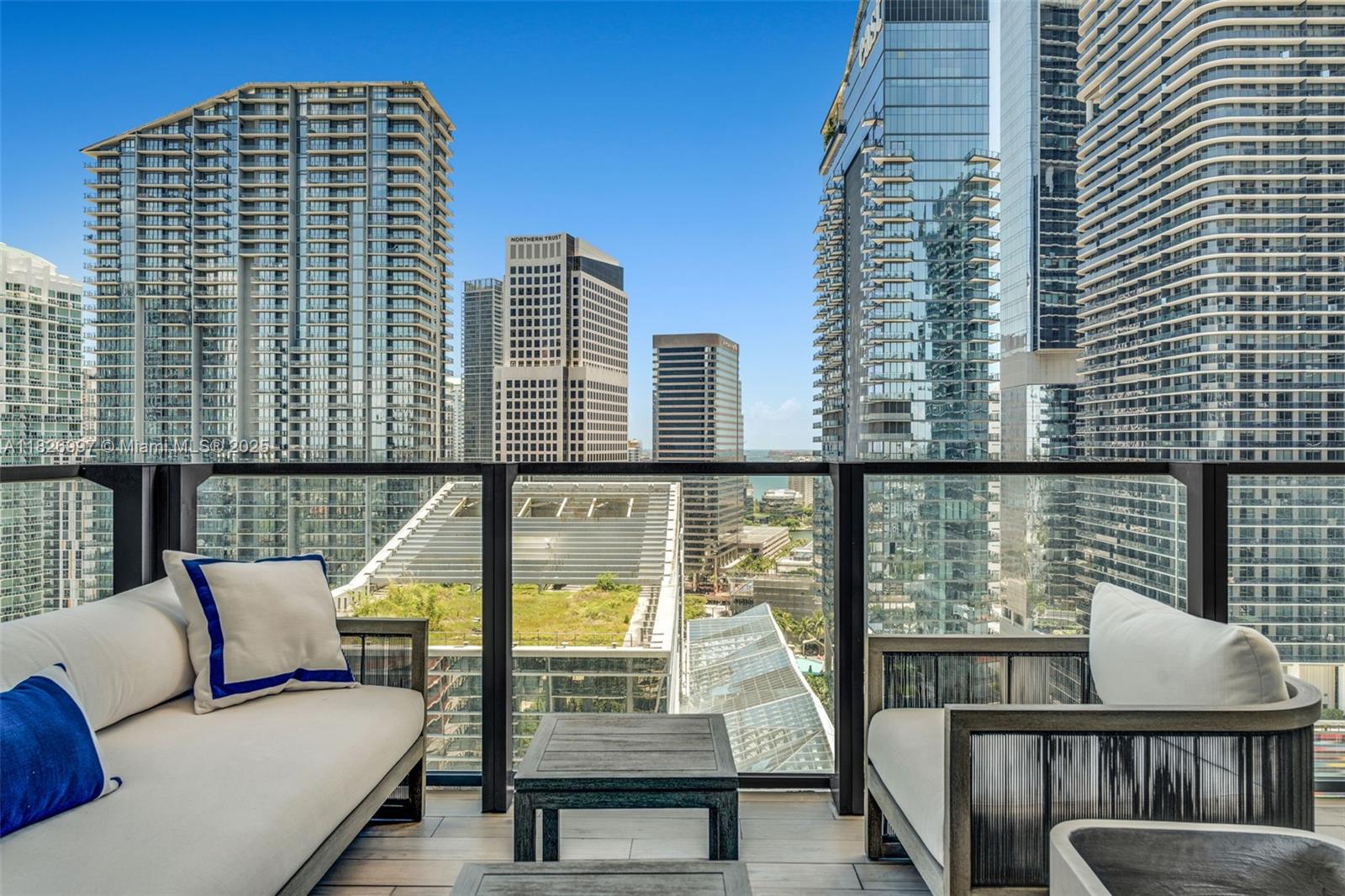 image Rise Condominium42
