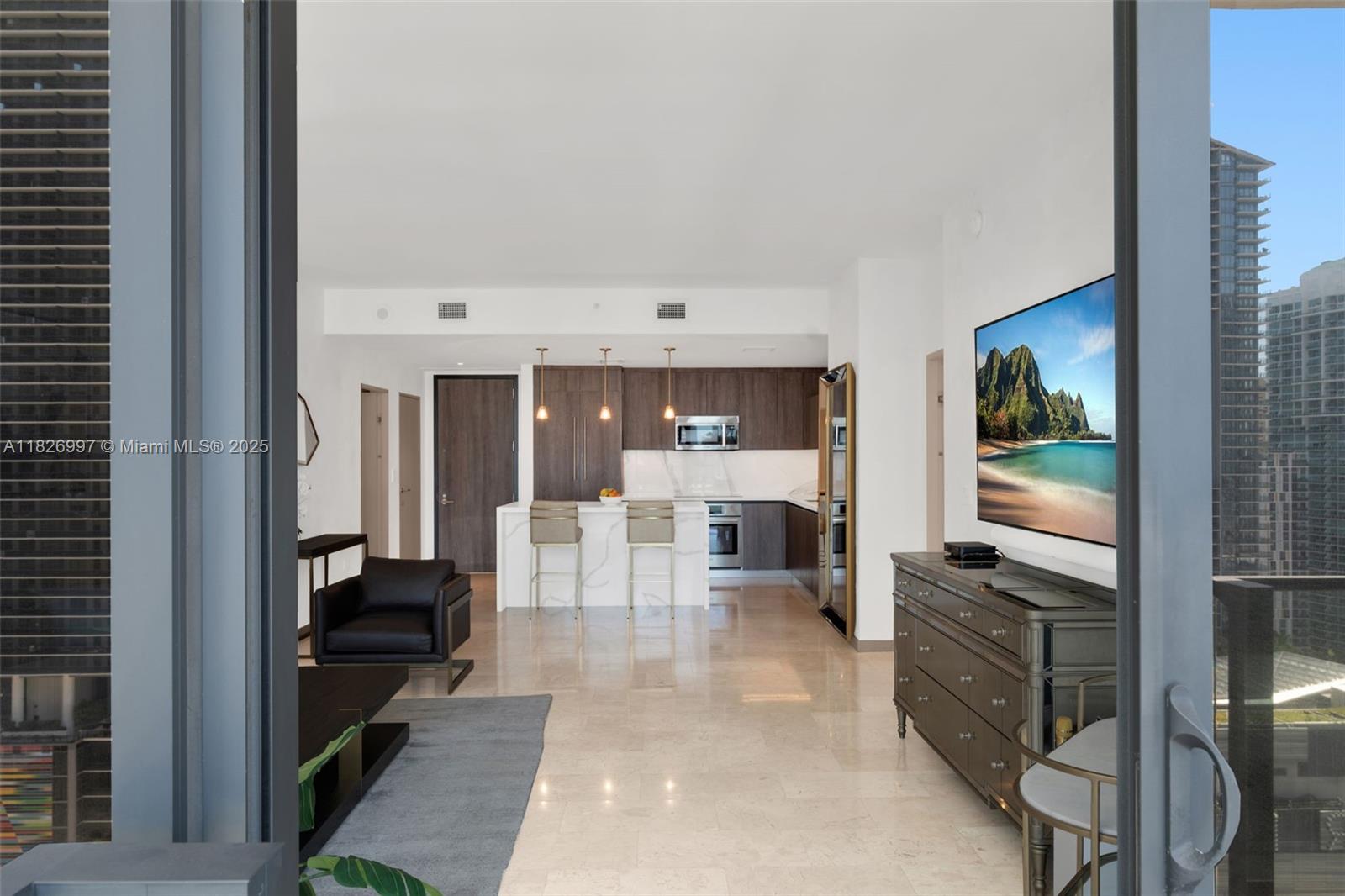 image Rise Condominium43