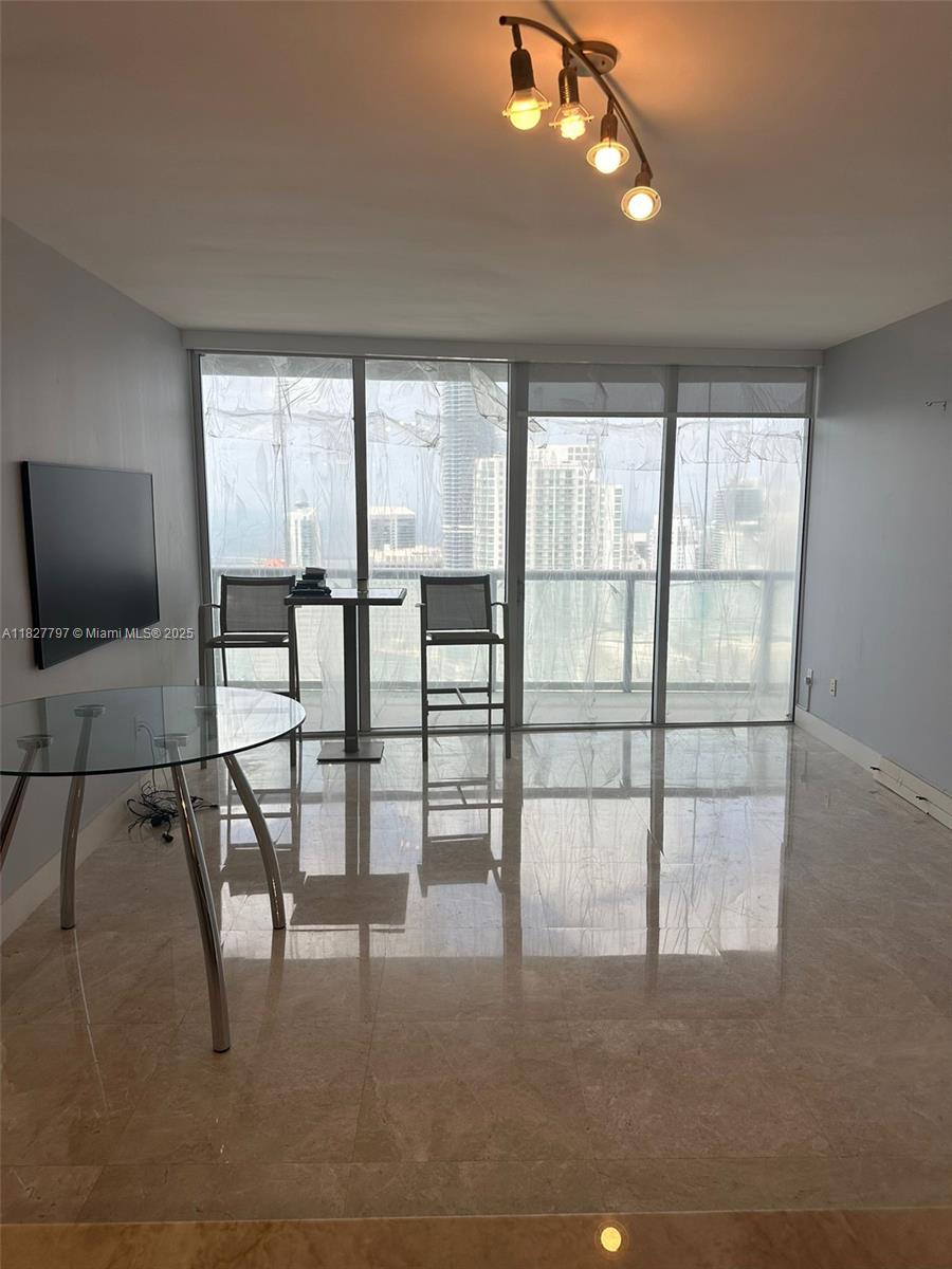 image Icon Brickell1