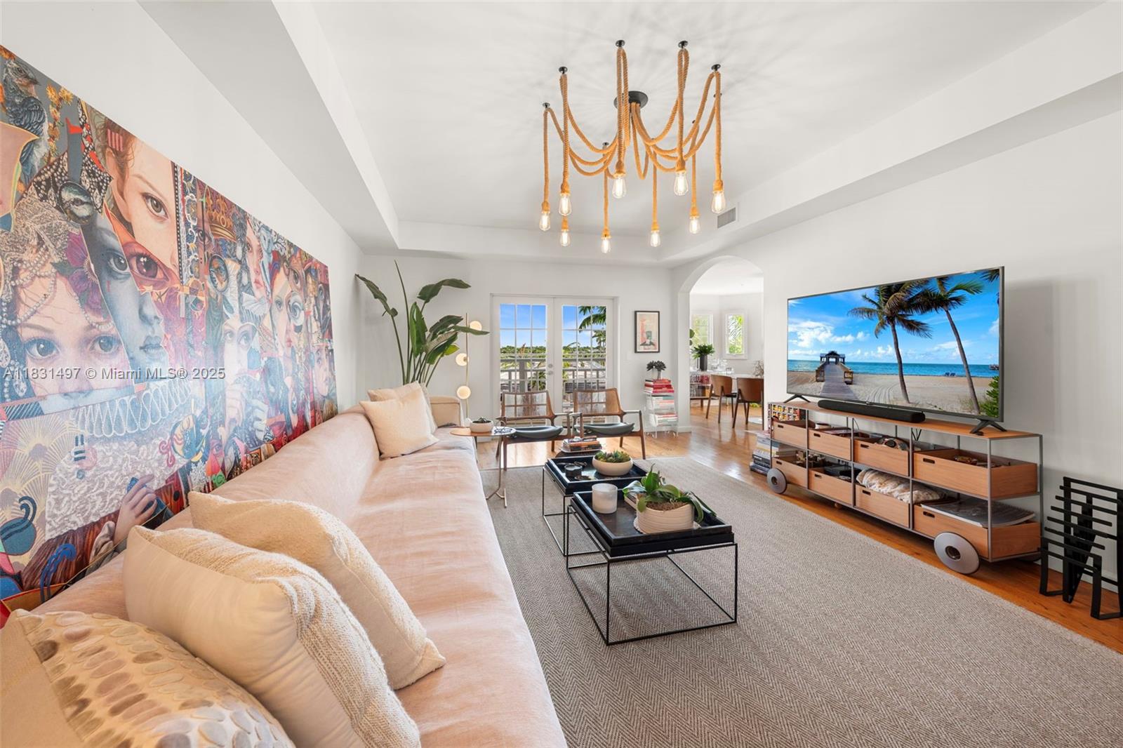 1415 Sunset Harbour Dr #406 Miami Beach, FL 33139