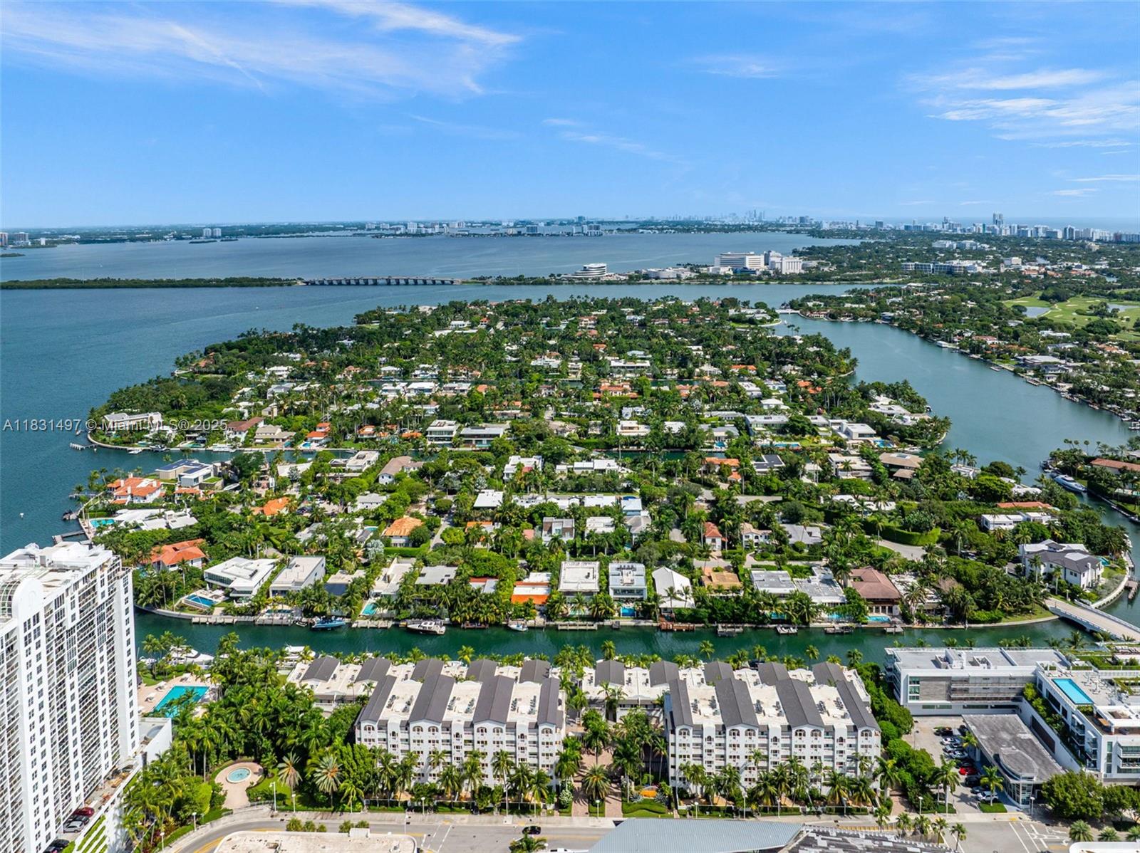 1415 Sunset Harbour Dr #406 Miami Beach, FL 33139