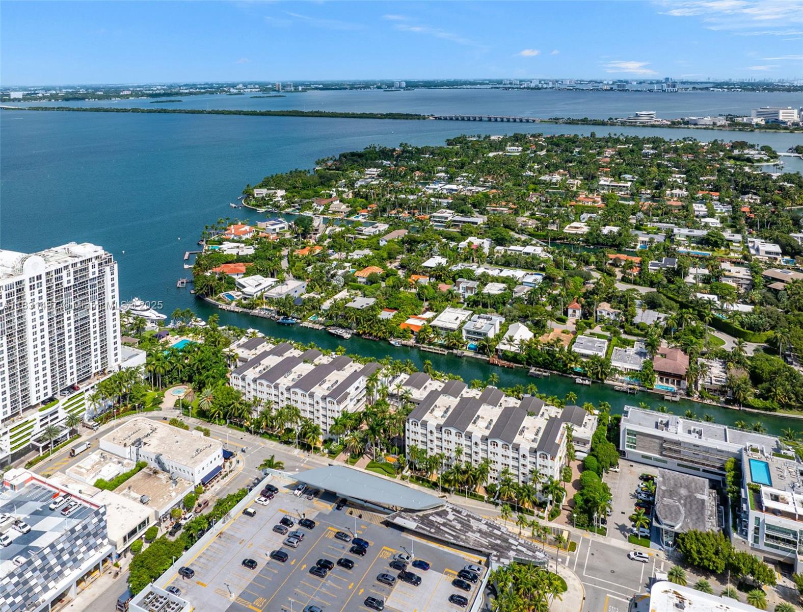 1415 Sunset Harbour Dr #406 Miami Beach, FL 33139