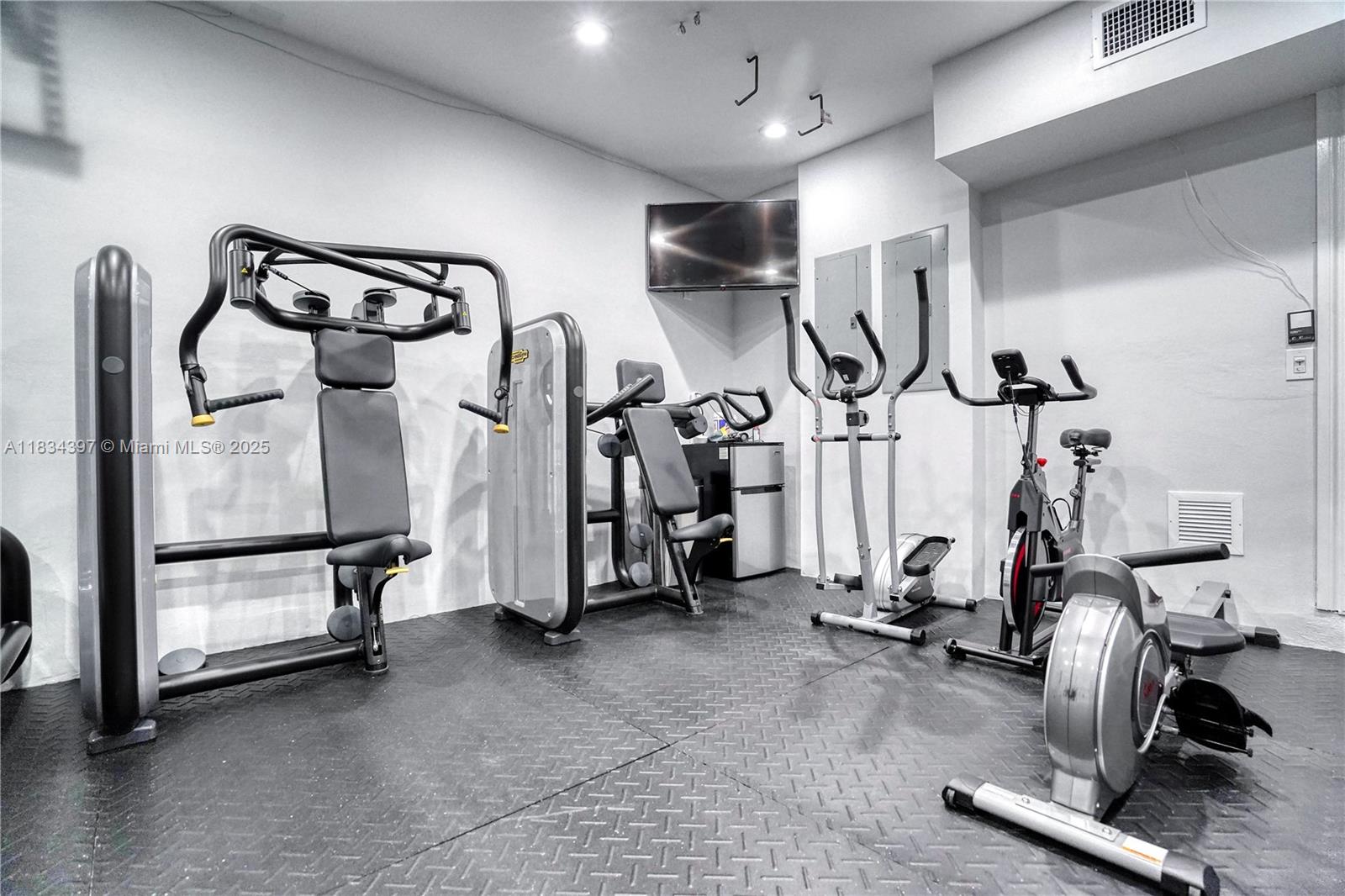 13300 Biscayne Bay Ter North Miami, FL 33181