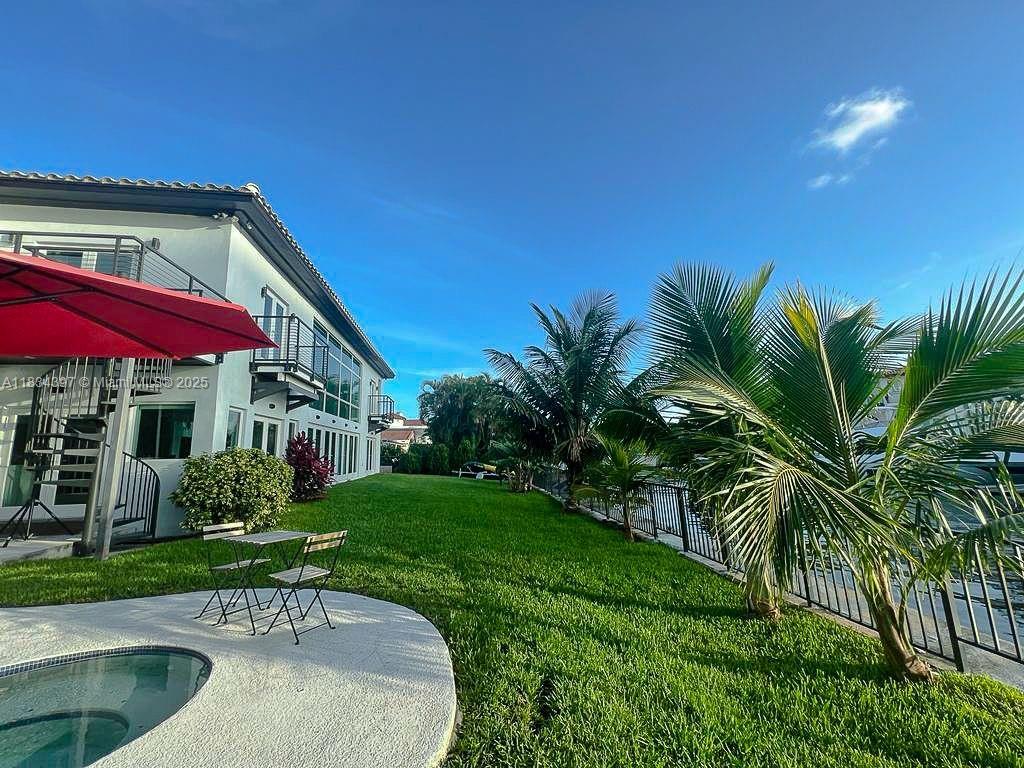 13300 Biscayne Bay Ter North Miami, FL 33181