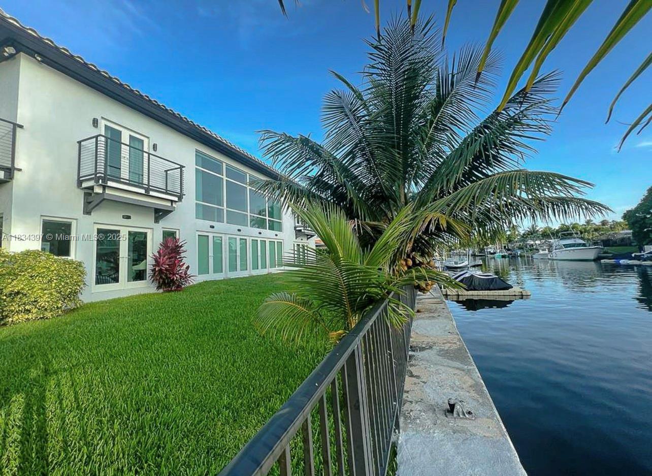 13300 Biscayne Bay Ter North Miami, FL 33181