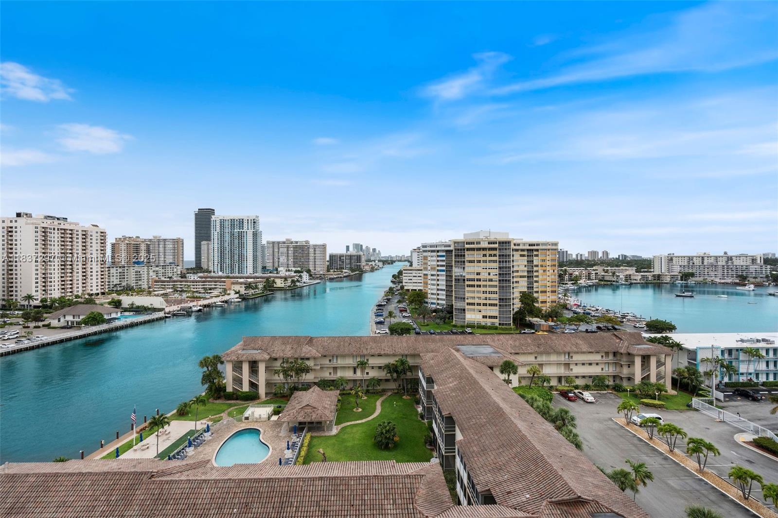 image Beachwalk Condominium15