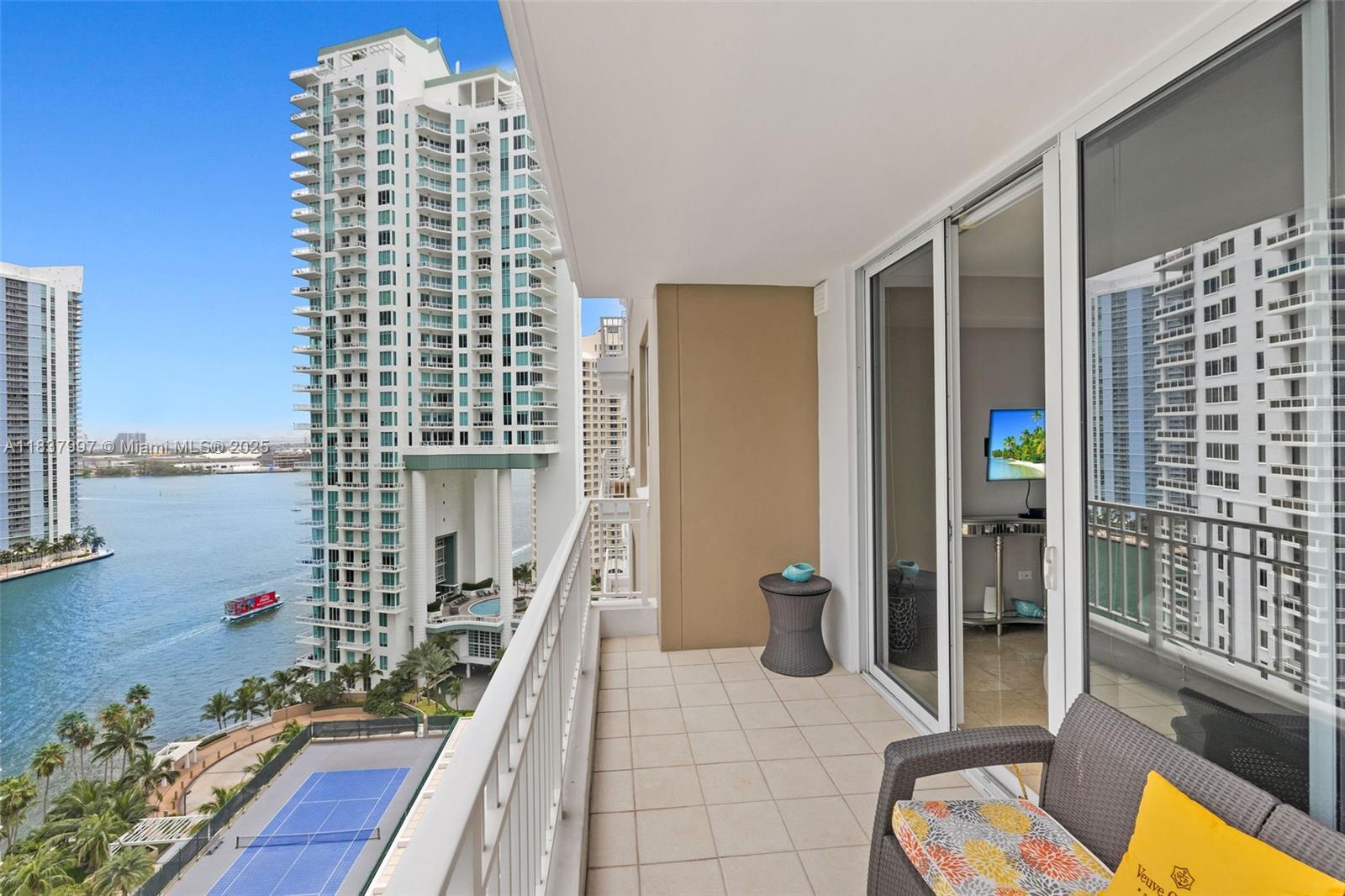 801 Brickell Key Blvd #2006