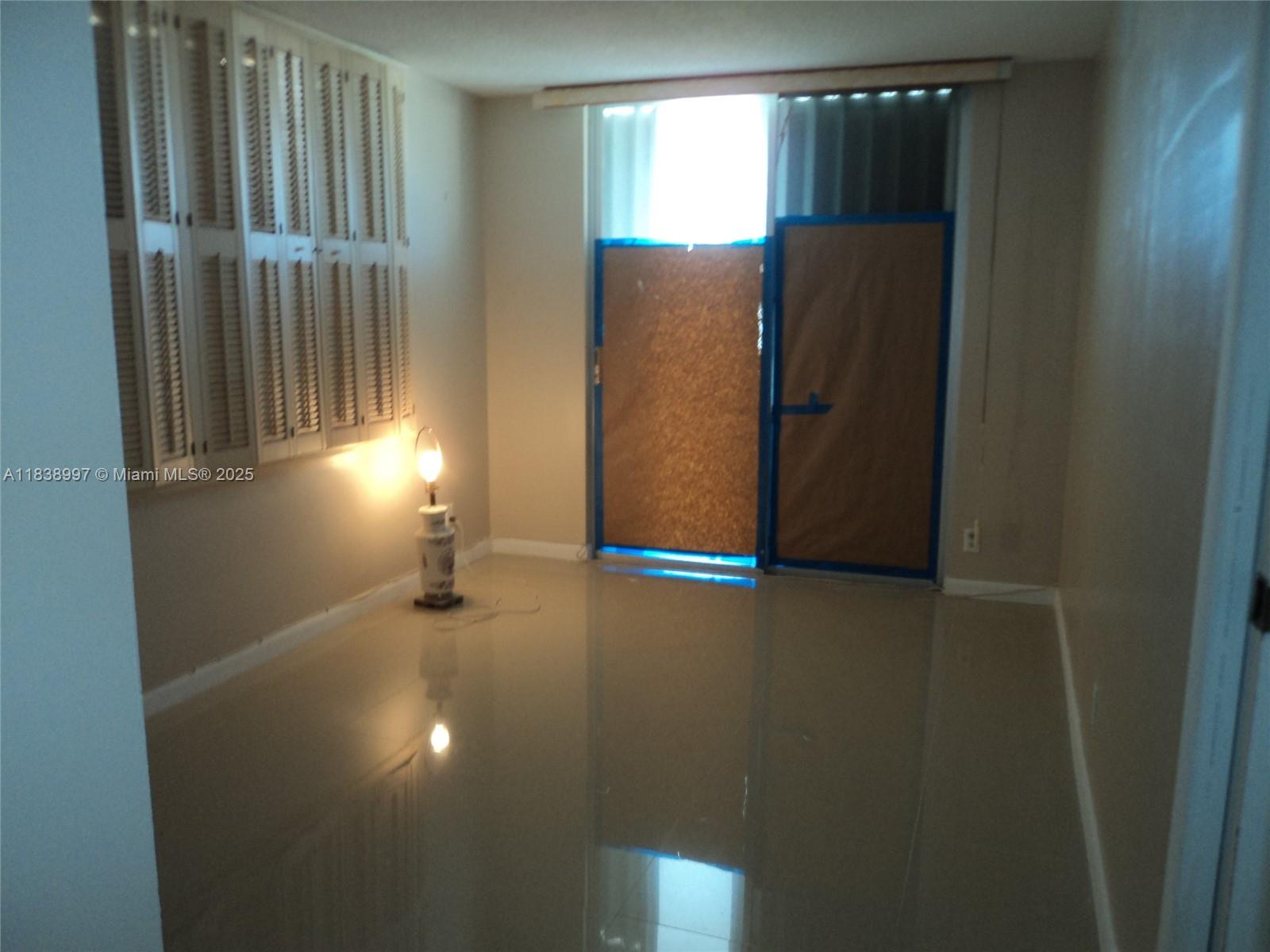 image Stuart Homes Condo13
