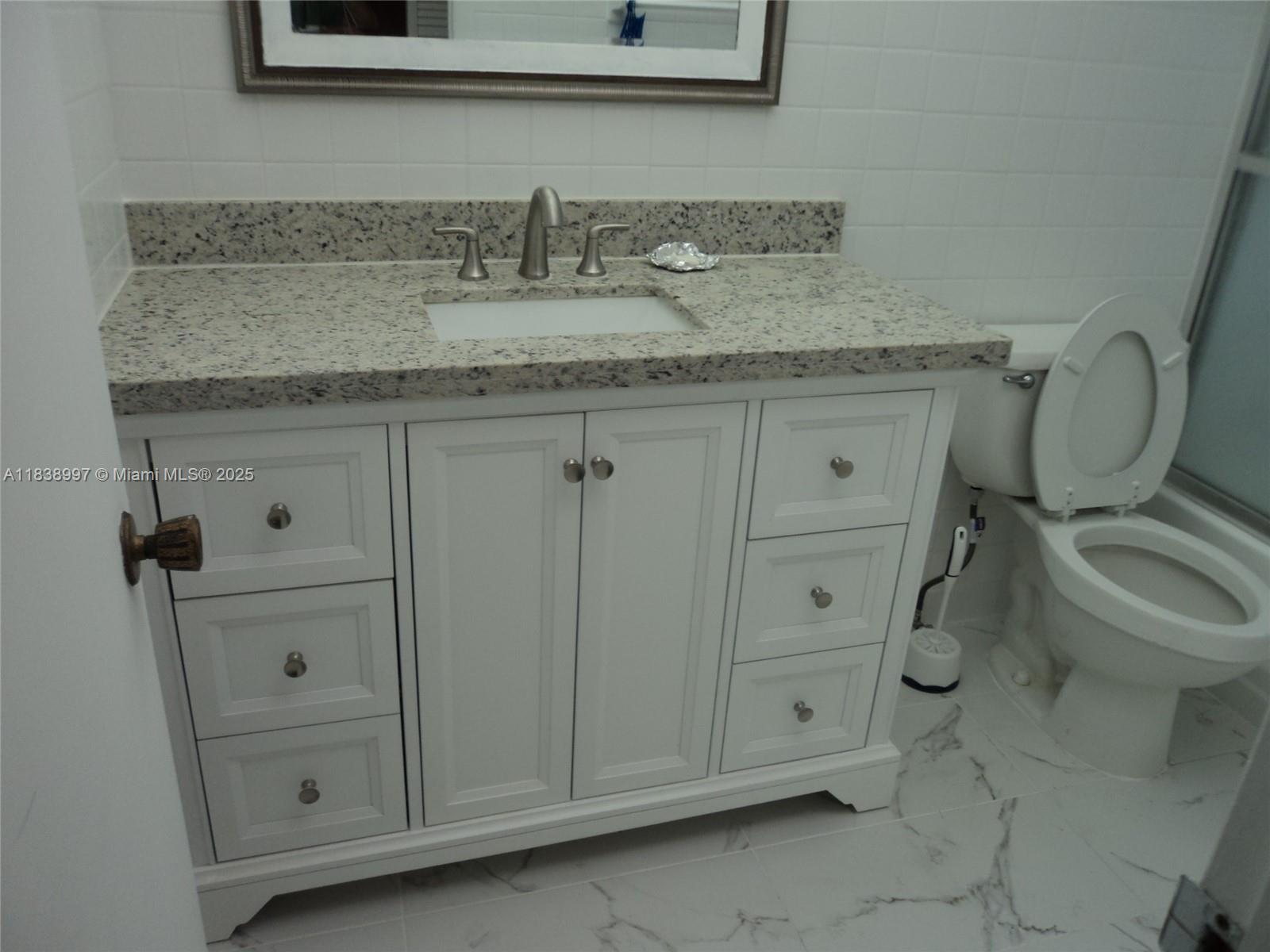 image Stuart Homes Condo16