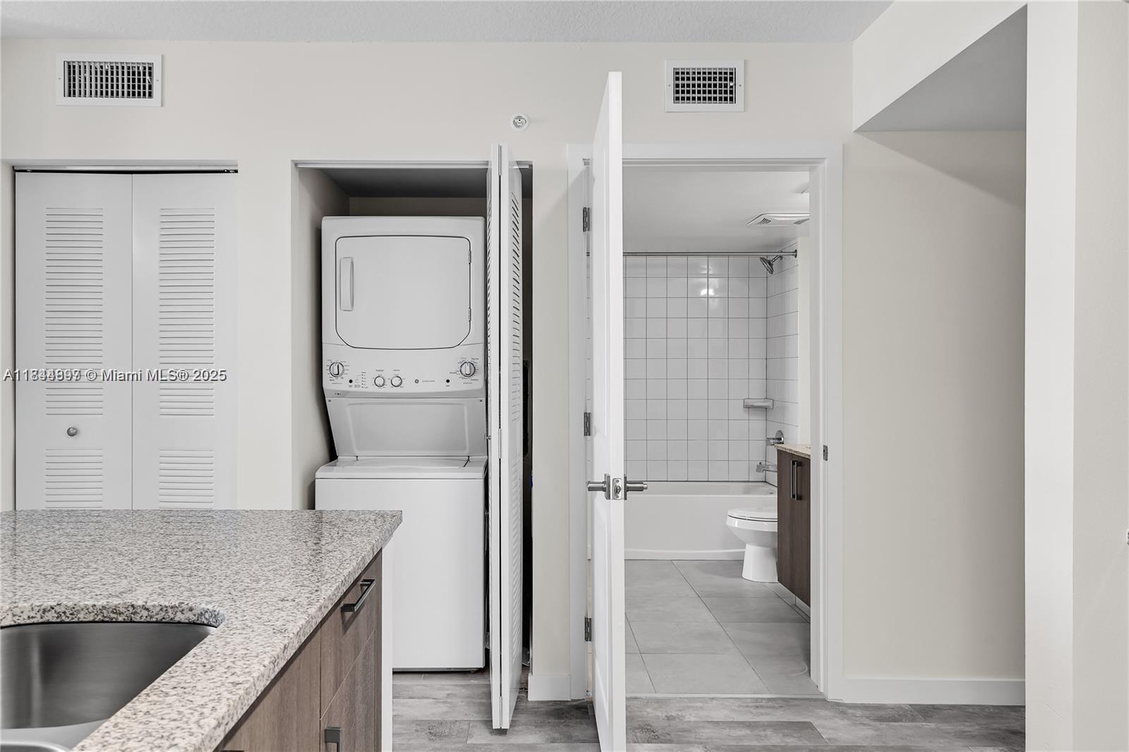 400 NW 112th Ave #610,Sweetwater, FL 33172