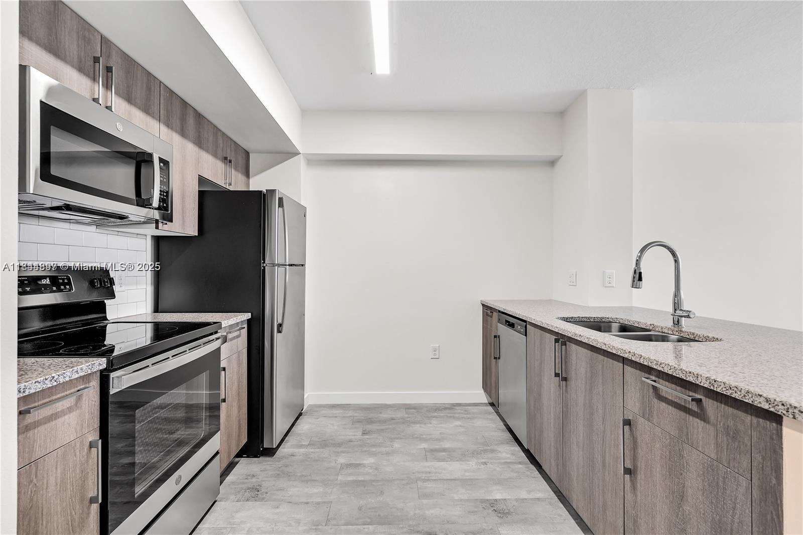 400 NW 112th Ave #610,Sweetwater, FL 33172