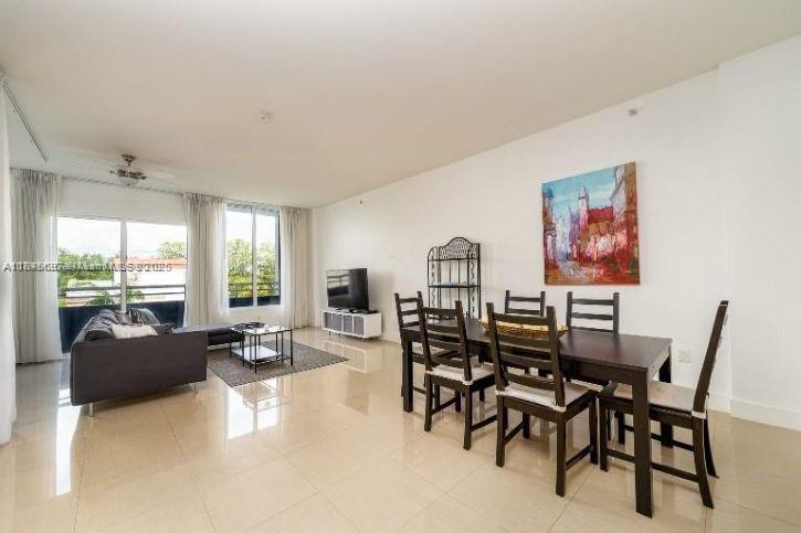 3250 Grand Ave #302