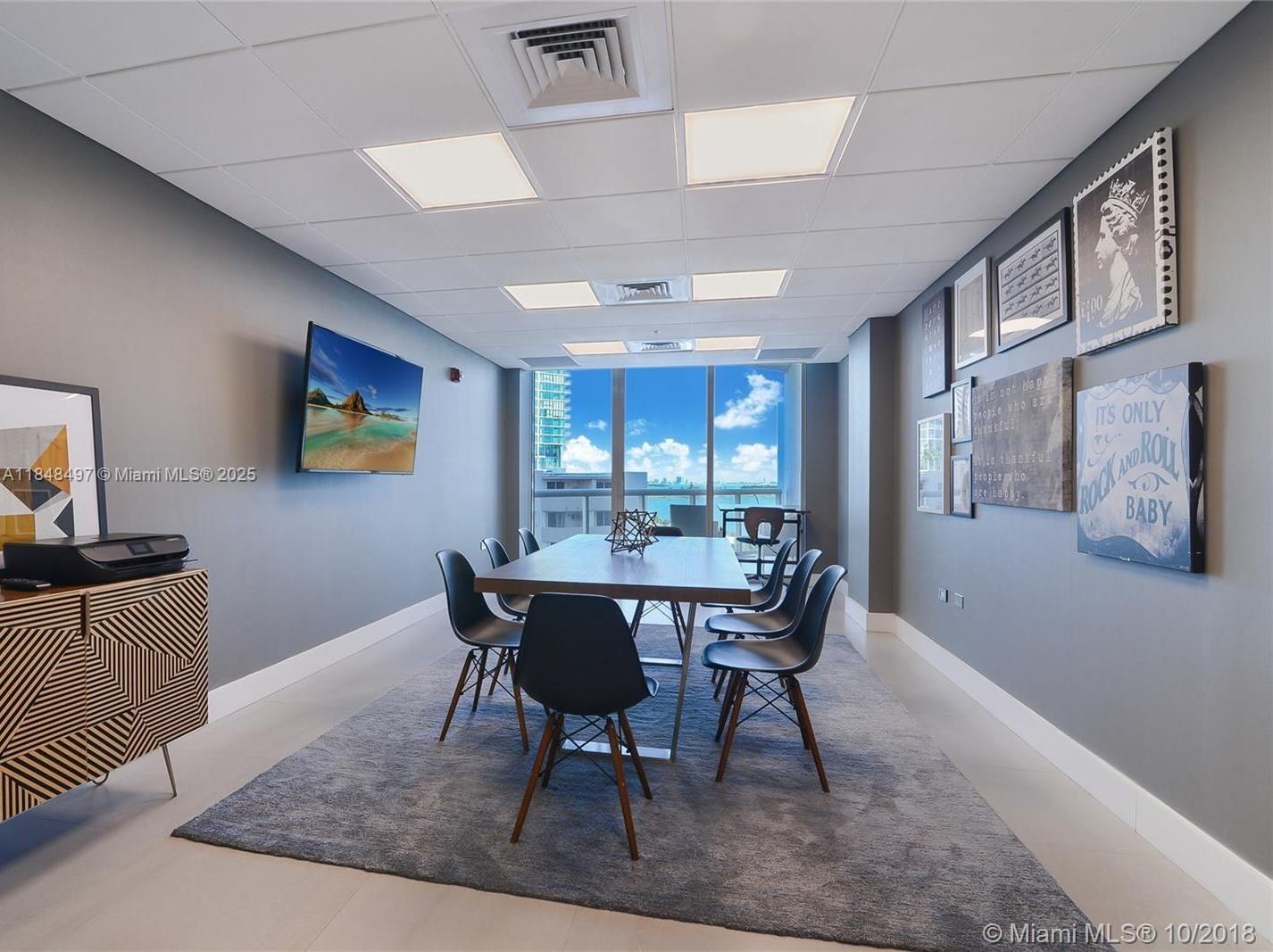 image Platinum Condominium19