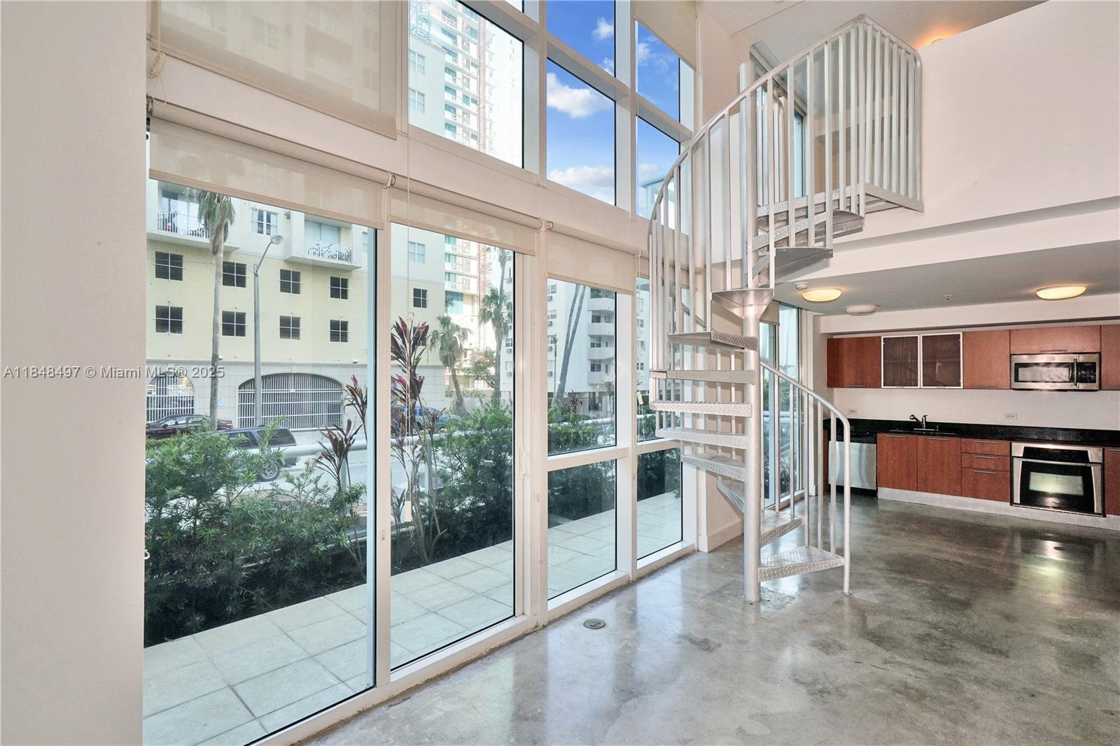 image Platinum Condominium6