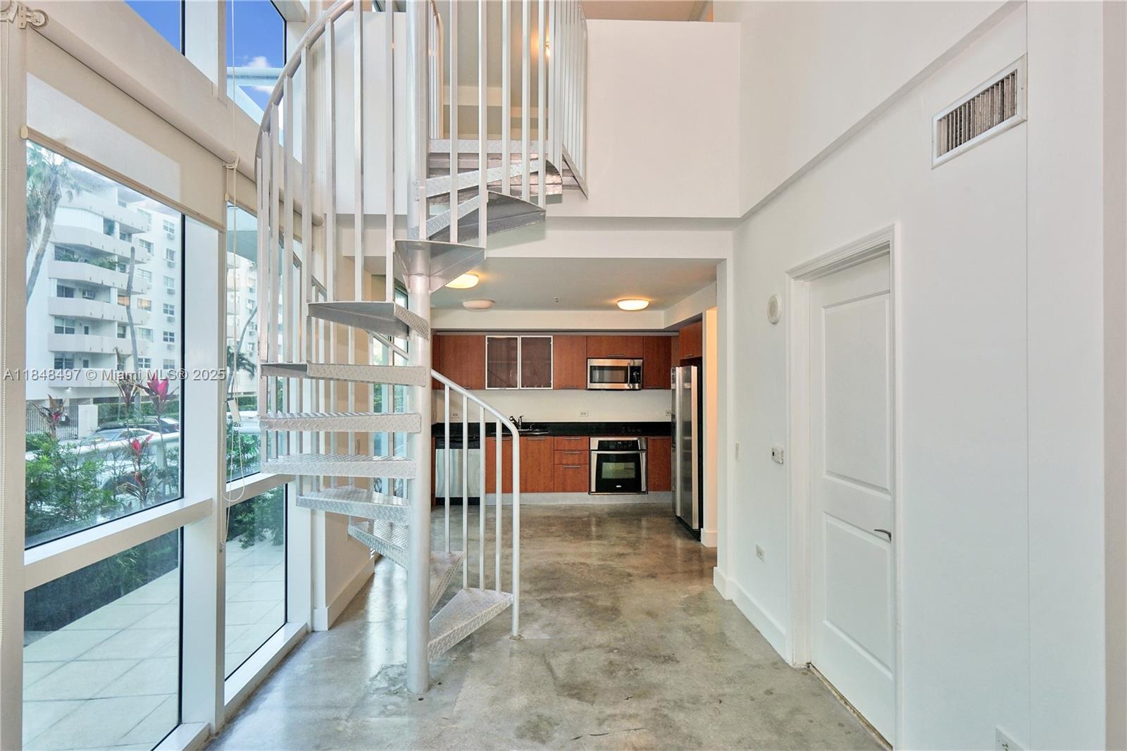 image Platinum Condominium7