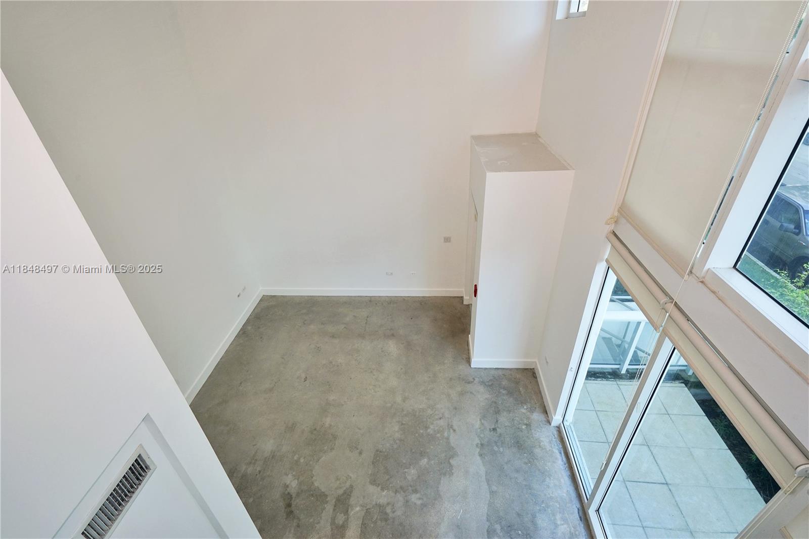 image Platinum Condominium8