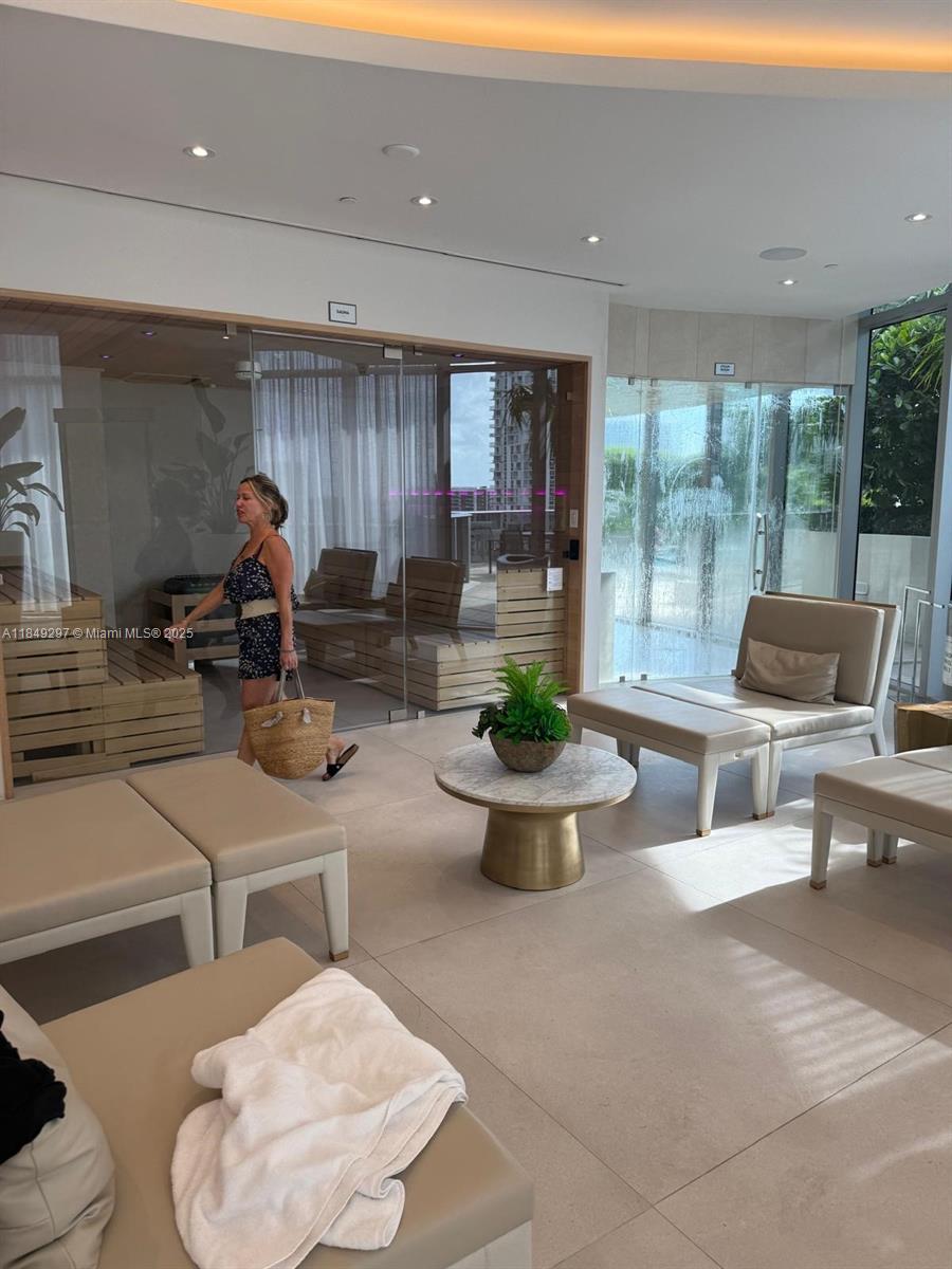 image Aria On The Bay18