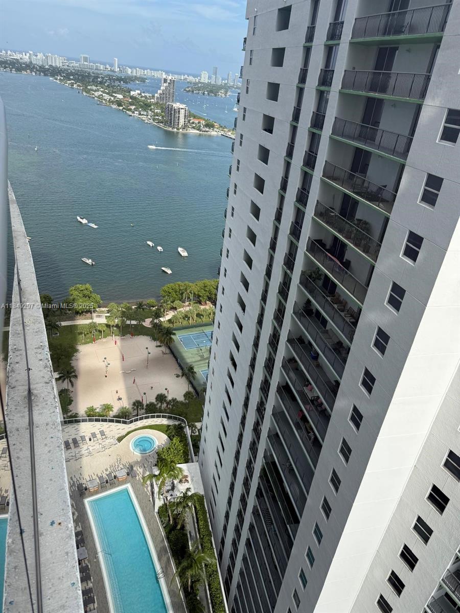 image Aria On The Bay3