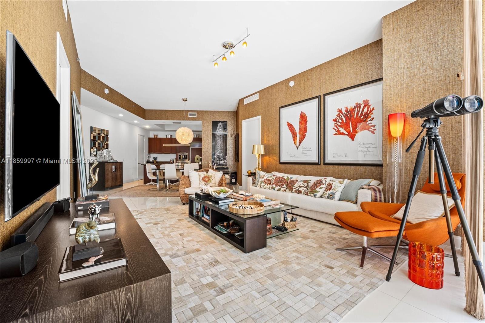 15811 Collins Ave #3107